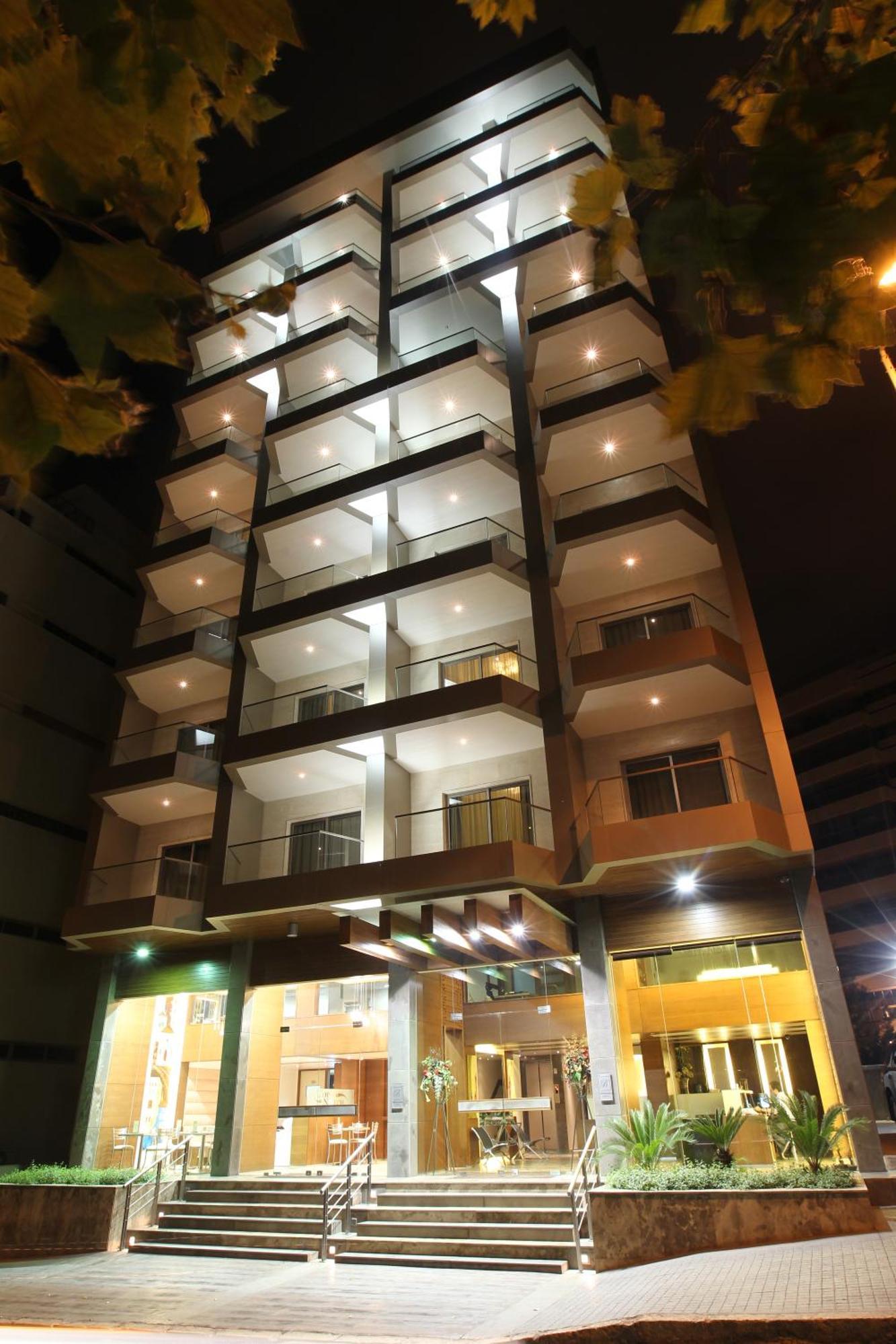 Britannia Suites Beirut Esterno foto