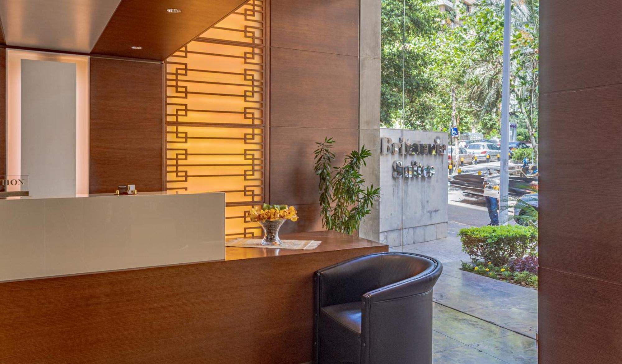 Britannia Suites Beirut Esterno foto