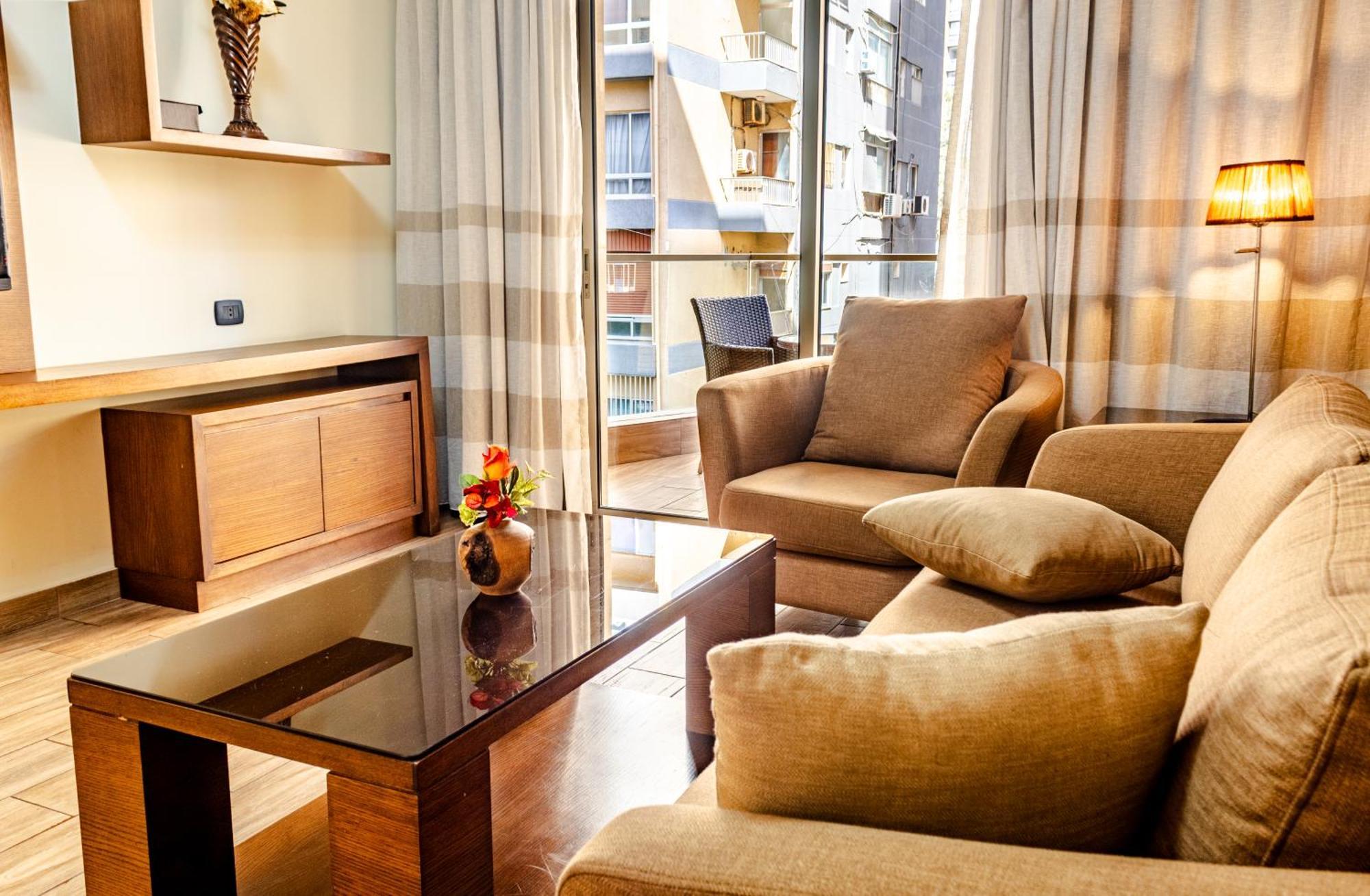 Britannia Suites Beirut Esterno foto