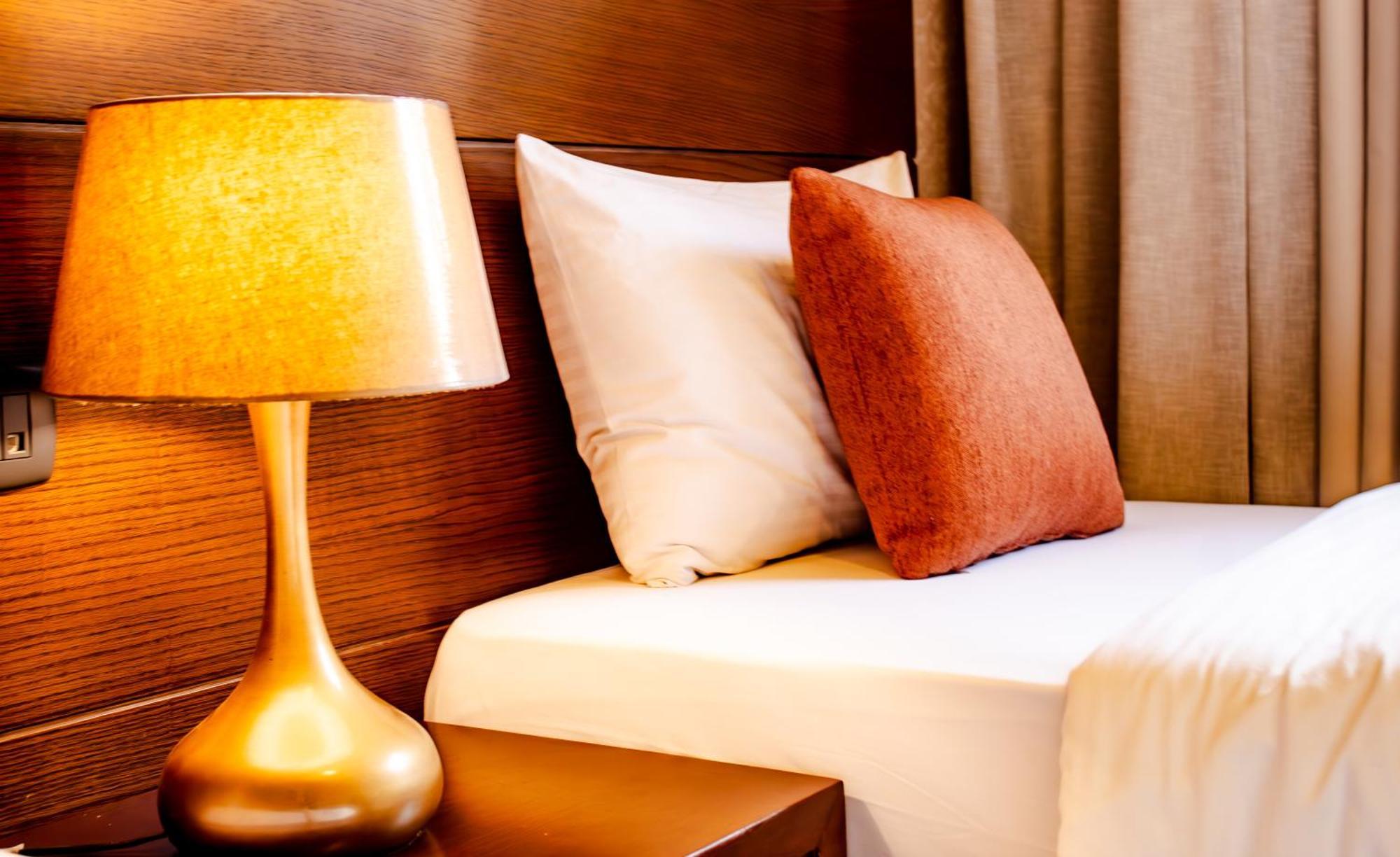 Britannia Suites Beirut Esterno foto