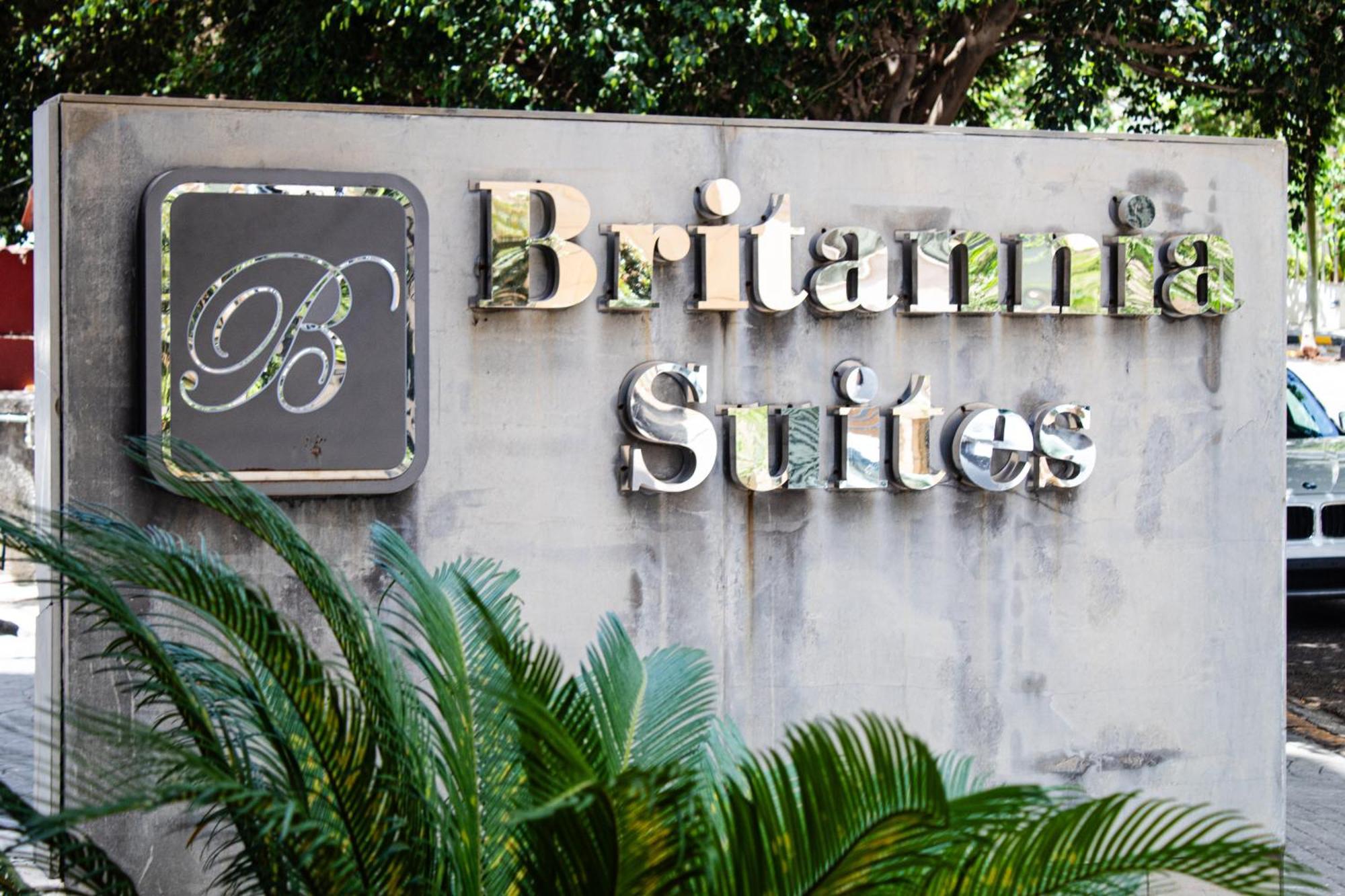 Britannia Suites Beirut Esterno foto