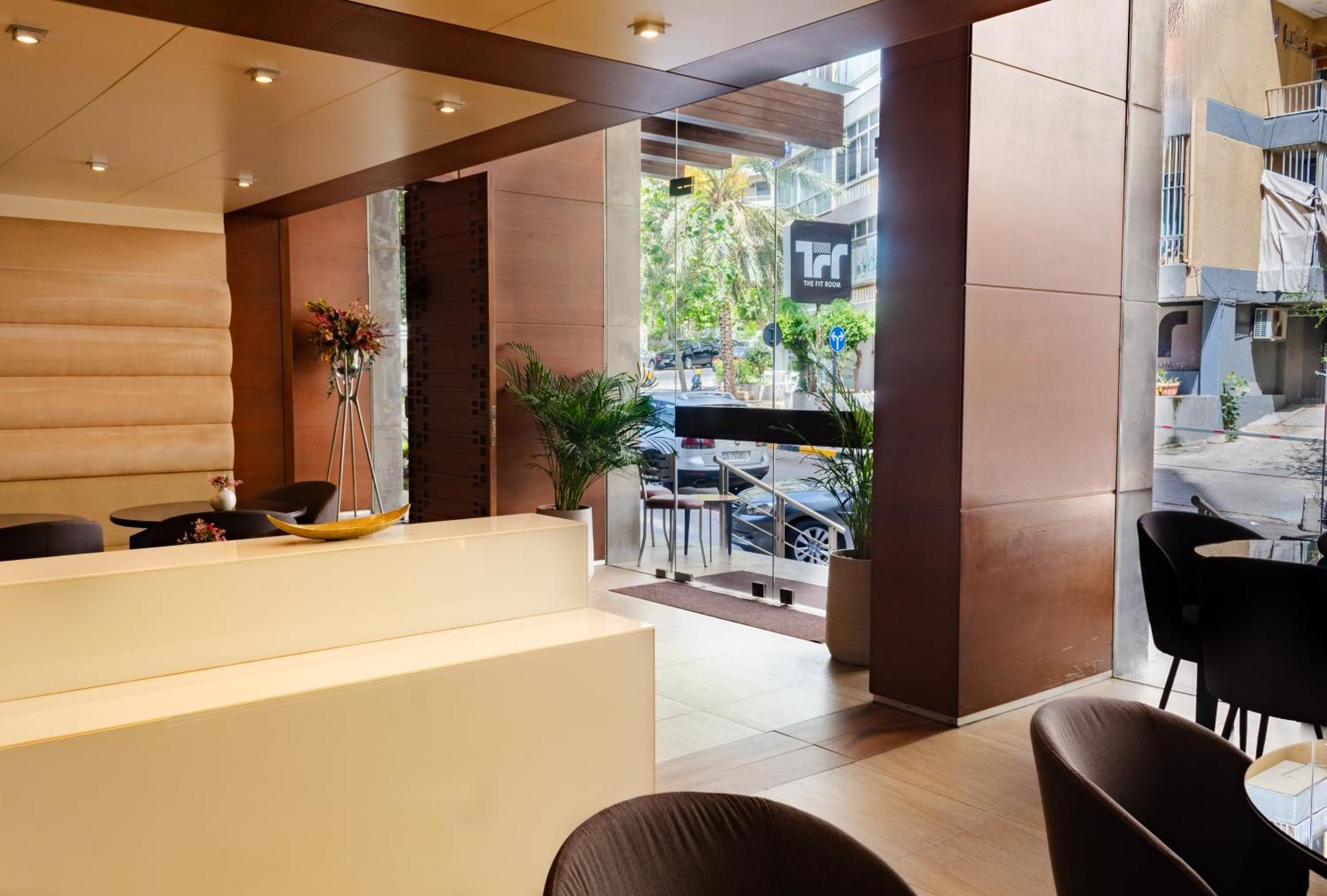 Britannia Suites Beirut Esterno foto